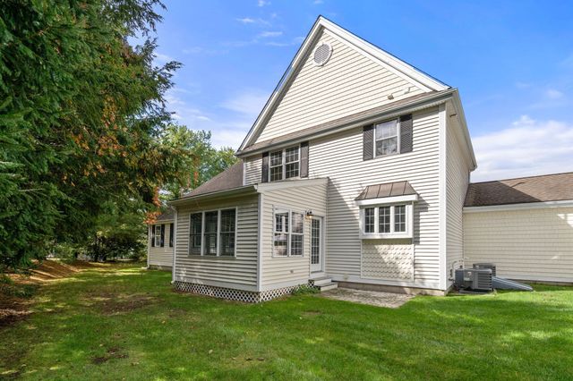 2 Turtlebrook Way, Medfield, MA 02052