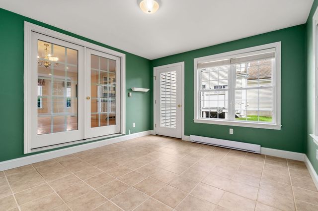 2 Turtlebrook Way, Medfield, MA 02052