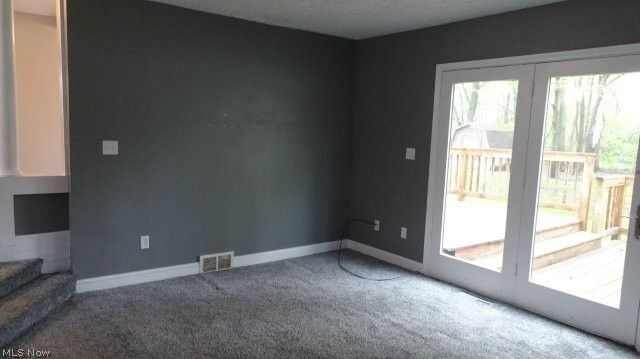 783 Dover Center, Westlake, OH 44145