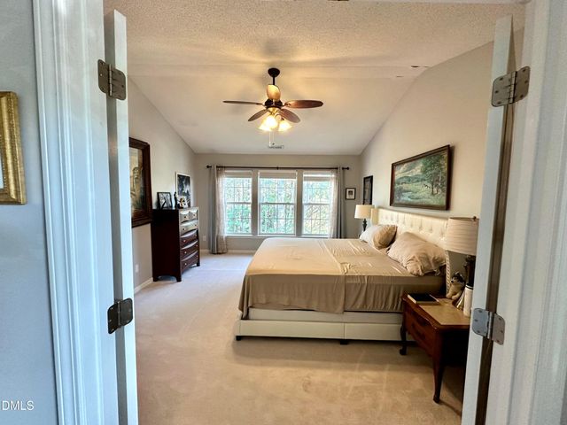 105 New Timber Path, Apex, NC 27502