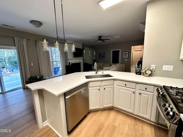 105 New Timber Path, Apex, NC 27502