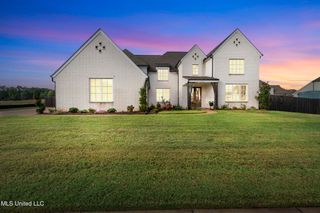 13764 River Grove Lane, Olive Branch, MS 38654