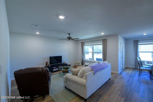 17900 Tingle Drive, Gulfport, MS 39503