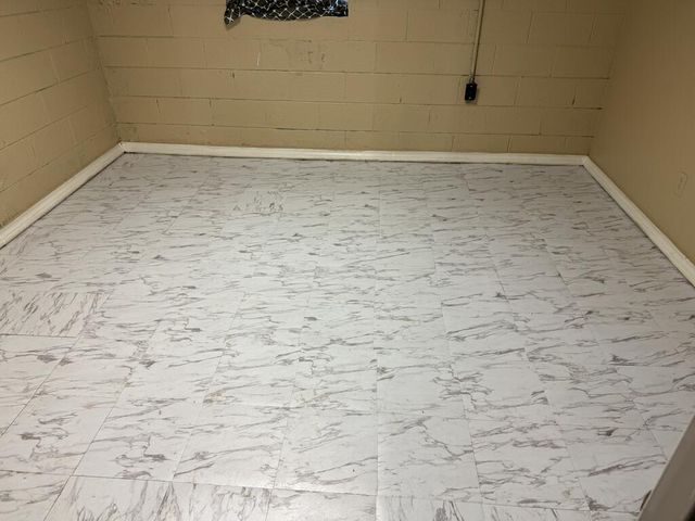 906 Vine ST, Martinsville, VA 24112