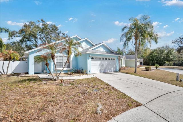 1567 PINE COURT, Apopka, FL 32703