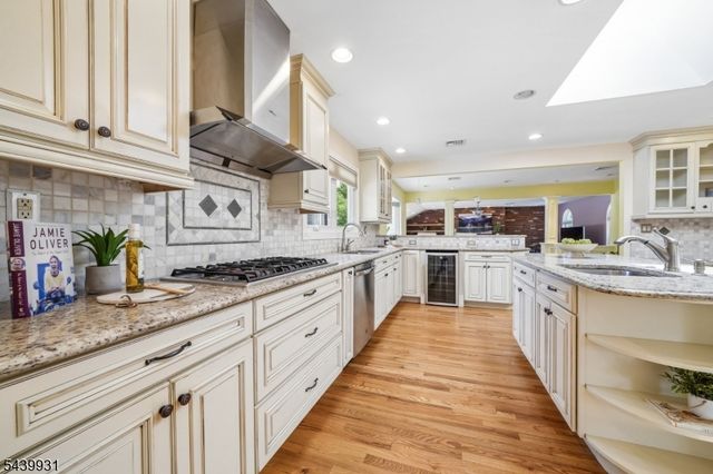 3 KAREN COURT, Scotch Plains Twp., NJ 07076