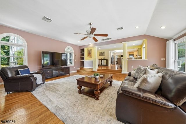 3 KAREN COURT, Scotch Plains Twp., NJ 07076