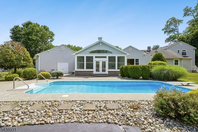 3 KAREN COURT, Scotch Plains Twp., NJ 07076