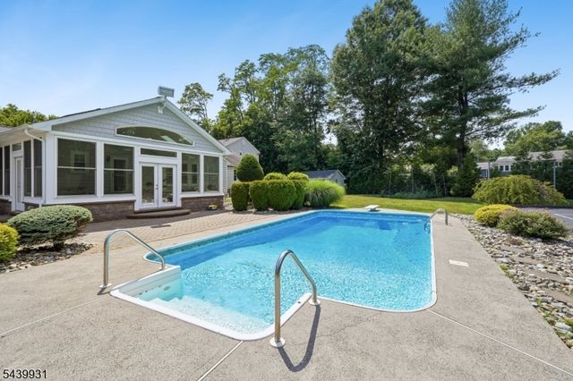 3 KAREN COURT, Scotch Plains Twp., NJ 07076