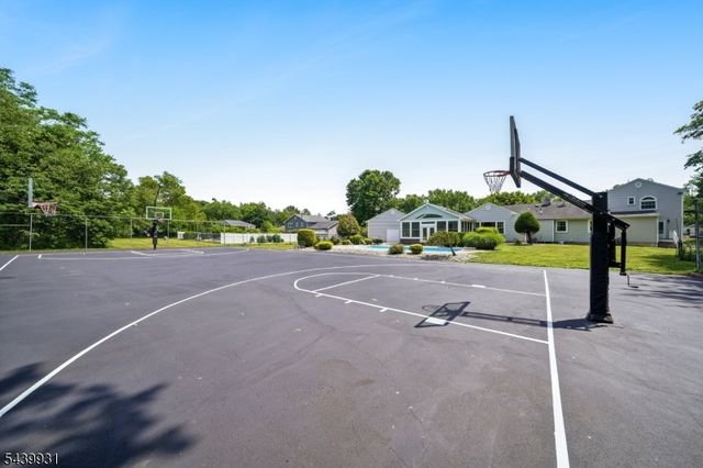 3 KAREN COURT, Scotch Plains Twp., NJ 07076