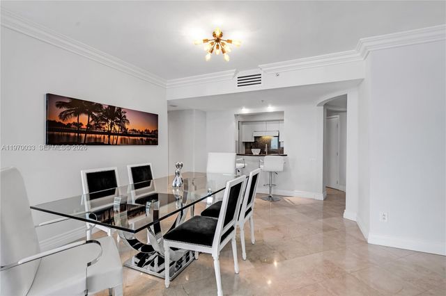 1500 Ocean Dr 704, Miami Beach, FL 33139