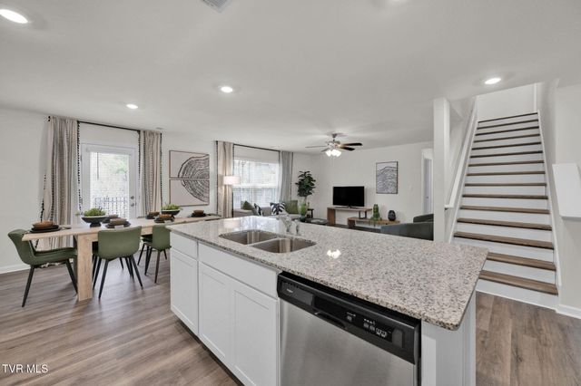 1179 Aspen Terrace, Greeneville, TN 37745
