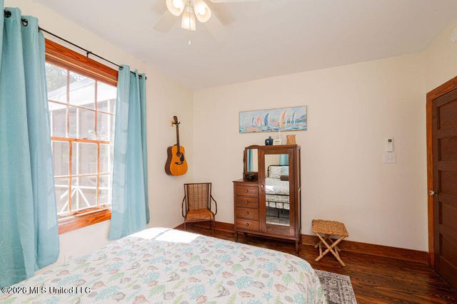 203 Jeff Davis Avenue, Waveland, MS 39576