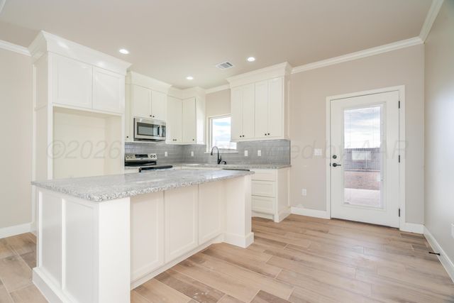 1718 Northridge Street, Dumas, TX 79029