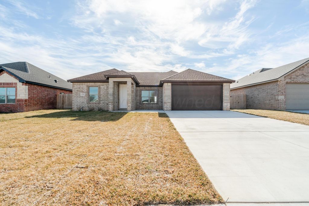 1718 Northridge Street, Dumas, TX 79029