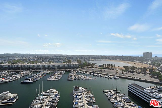 4267 Marina City Dr, Marina Del Rey, CA 90292