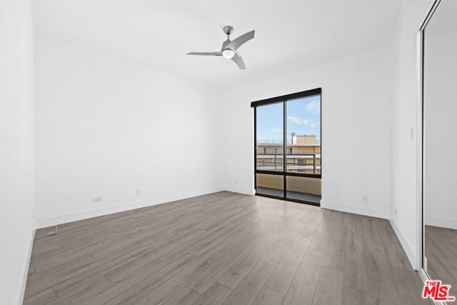 4267 Marina City Dr, Marina Del Rey, CA 90292