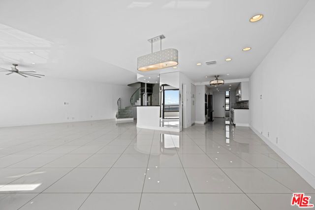 4267 Marina City Dr, Marina Del Rey, CA 90292