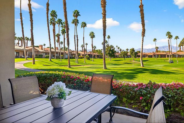 38405 Plumosa Circle, Palm Desert, CA 92211