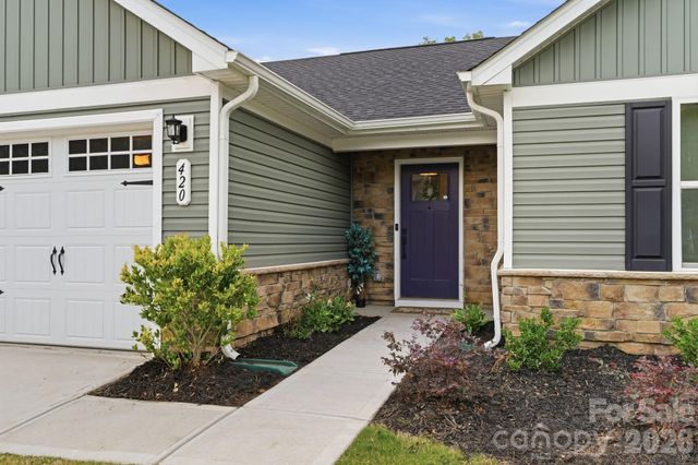 420 Grandiflora Avenue, Lancaster, SC 29720
