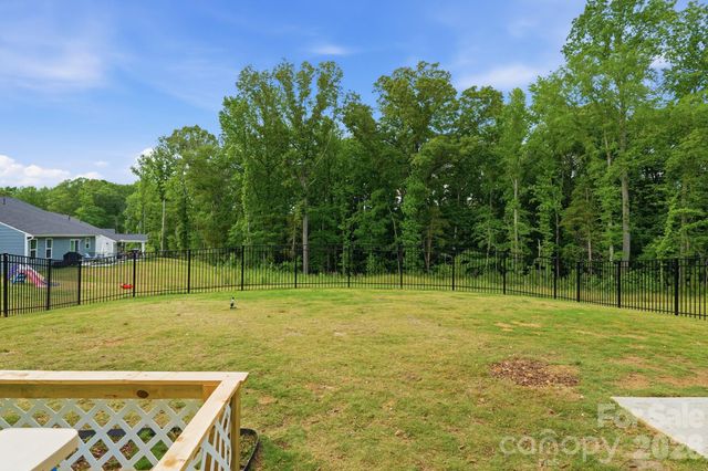 420 Grandiflora Avenue, Lancaster, SC 29720