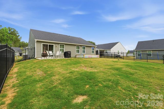 420 Grandiflora Avenue, Lancaster, SC 29720