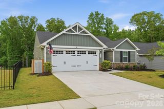 420 Grandiflora Avenue, Lancaster, SC 29720