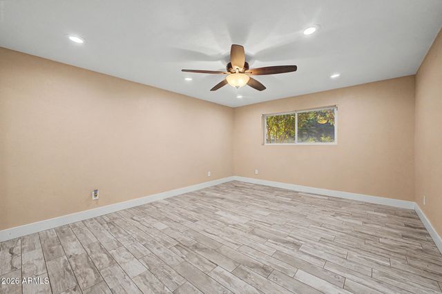 4307 E SOUTHERN Avenue, Phoenix, AZ 85042