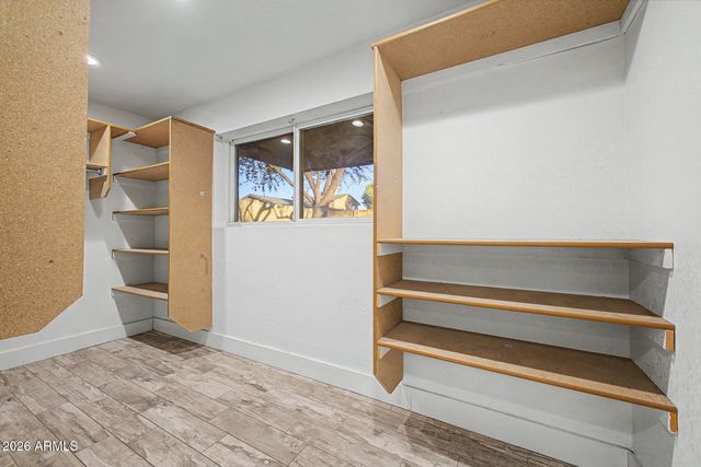 4307 E SOUTHERN Avenue, Phoenix, AZ 85042