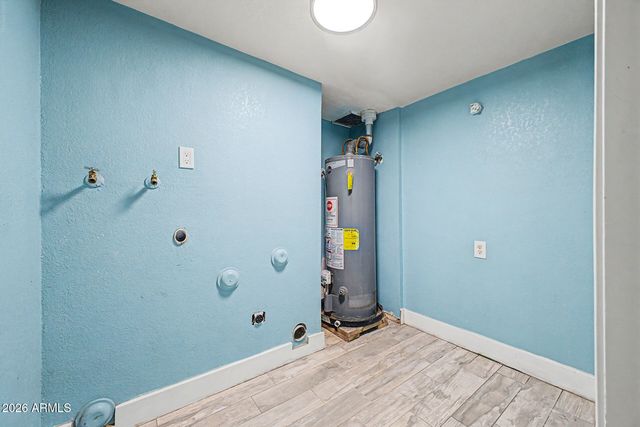 4307 E SOUTHERN Avenue, Phoenix, AZ 85042