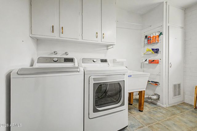 10418 W EL CAPITAN Circle, Sun City, AZ 85351