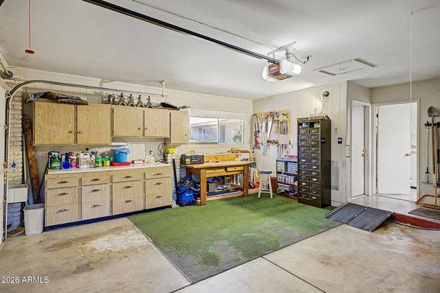 10418 W EL CAPITAN Circle, Sun City, AZ 85351