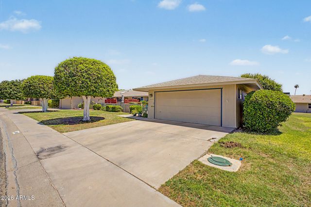 10418 W EL CAPITAN Circle, Sun City, AZ 85351