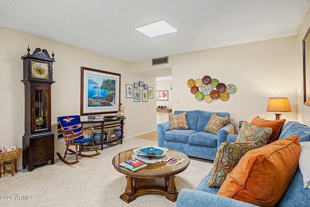 10418 W EL CAPITAN Circle, Sun City, AZ 85351