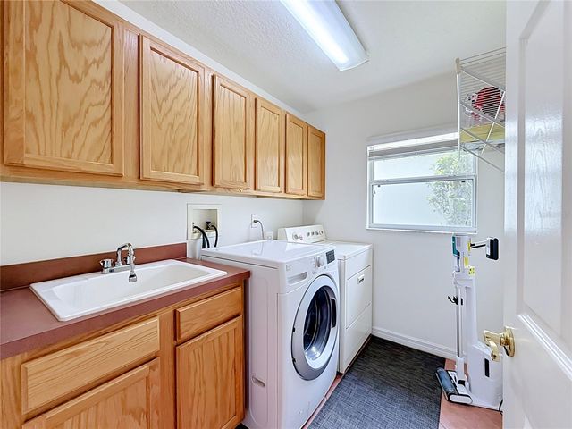 24044 PEEKSKILL STREET, Leesburg, FL 34748
