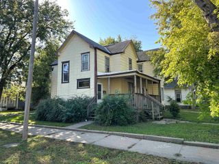 401 S 10th St, Salina, KS 67401