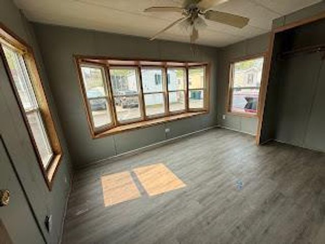 8481 S 5th Avenue #4B, Oak Creek, WI 53154