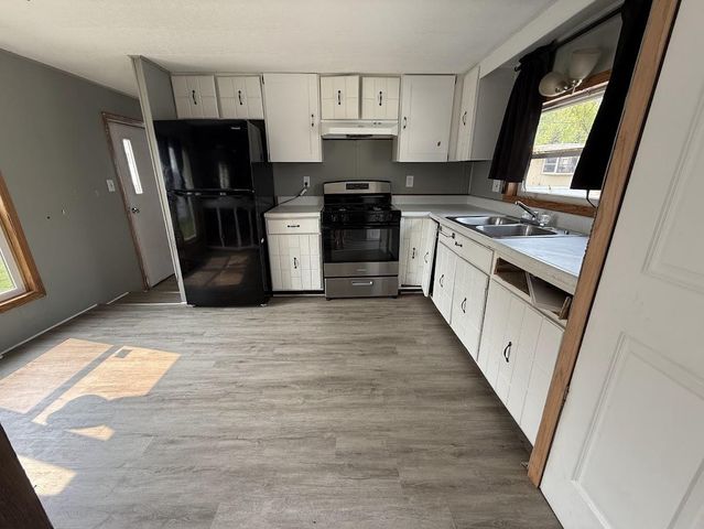 8481 S 5th Avenue #4B, Oak Creek, WI 53154