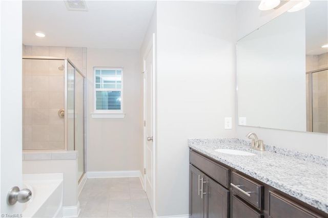 218 Crane Creek Way, Lexington, NC 27295