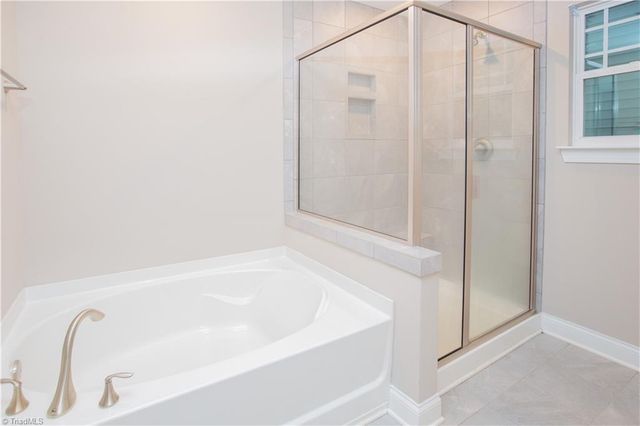218 Crane Creek Way, Lexington, NC 27295