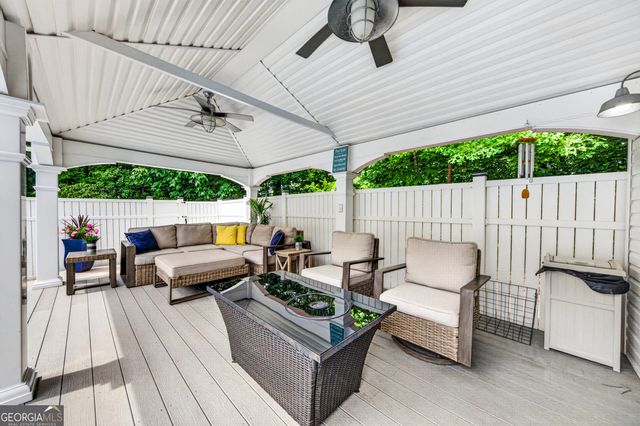 1110 Holcomb Court, Bogart, GA 30622