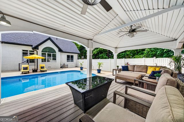 1110 Holcomb Court, Bogart, GA 30622