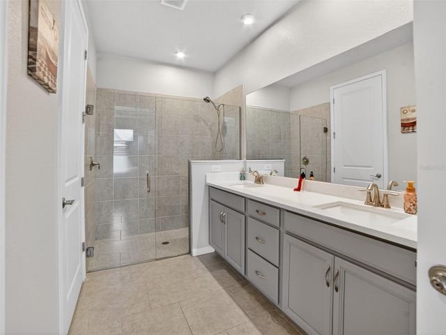 3775 MAXWELL PARK DRIVE, Sun City Center, FL 33573