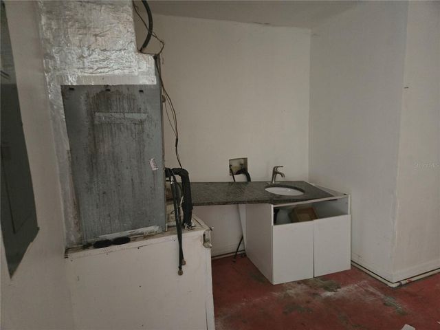 9224 CAMINO VILLA BOULEVARD, Tampa, FL 33635