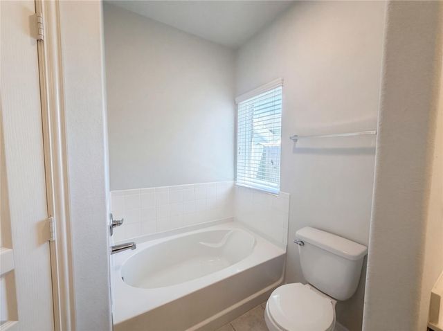 1038 Cash Street, Alvin, TX 77511