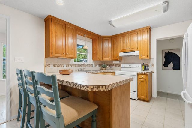 140 & 142 Mountain Laurel Lane, Hot Springs, AR 71913