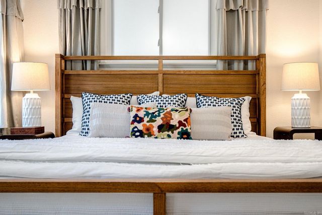 140 & 142 Mountain Laurel Lane, Hot Springs, AR 71913