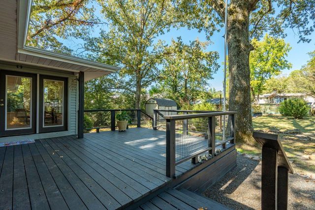 140 & 142 Mountain Laurel Lane, Hot Springs, AR 71913