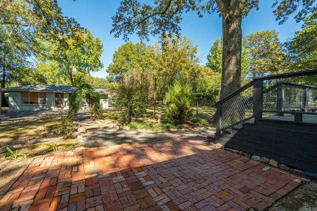 140 & 142 Mountain Laurel Lane, Hot Springs, AR 71913