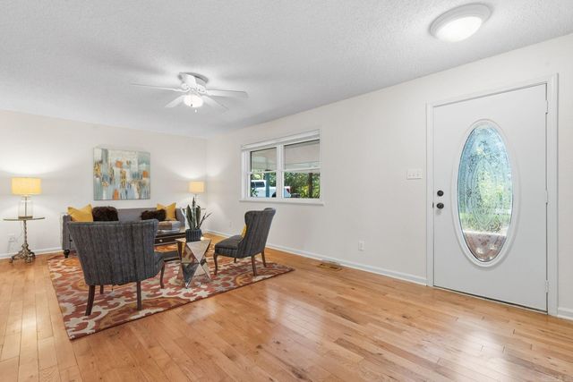 140 & 142 Mountain Laurel Lane, Hot Springs, AR 71913